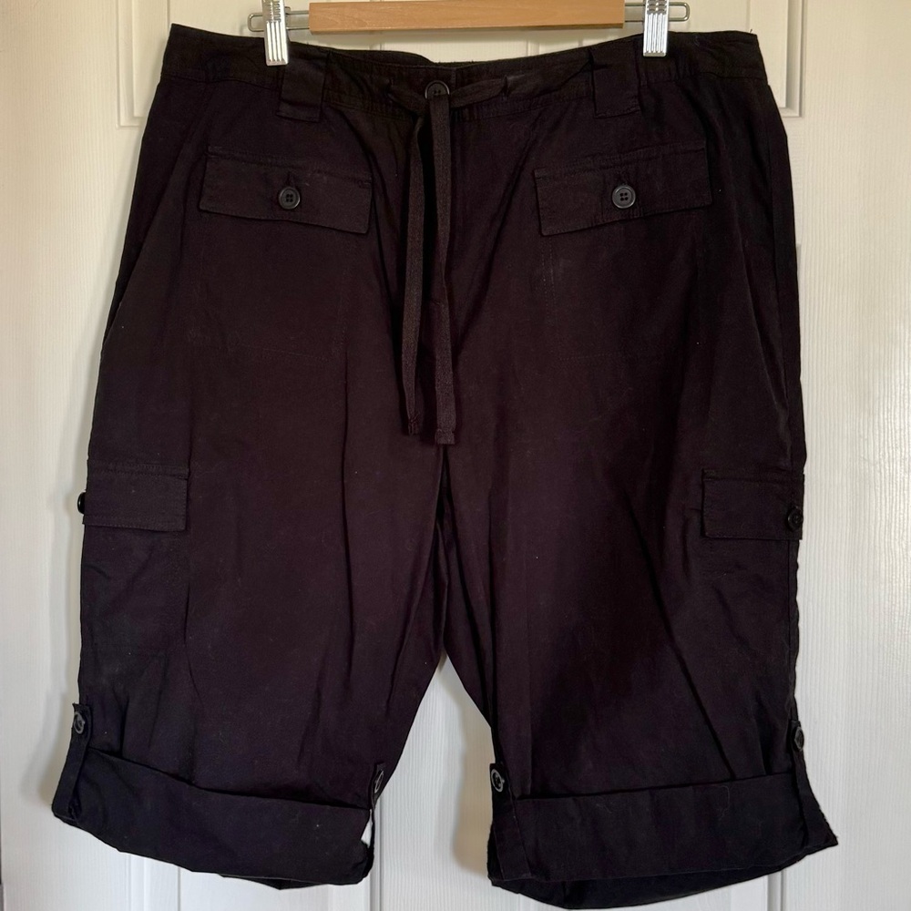 INC black cargo cuffed shorts